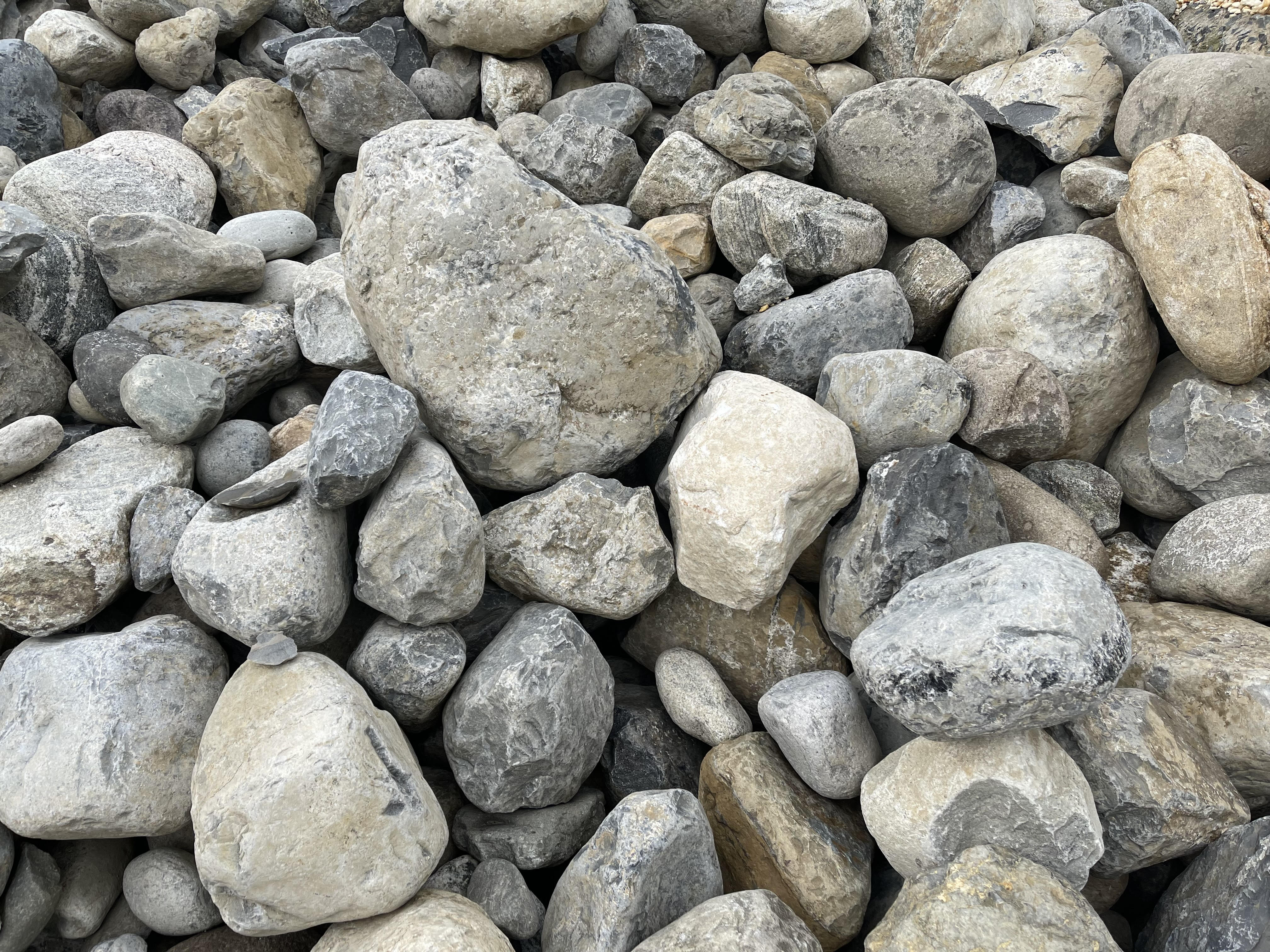 JUMBO RIVER STONE (APPX 12-18")