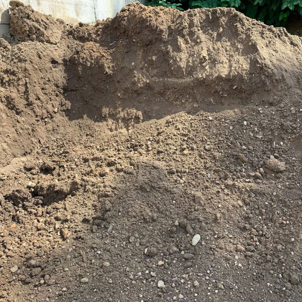SCREENED FILL DIRT UP TO 3"